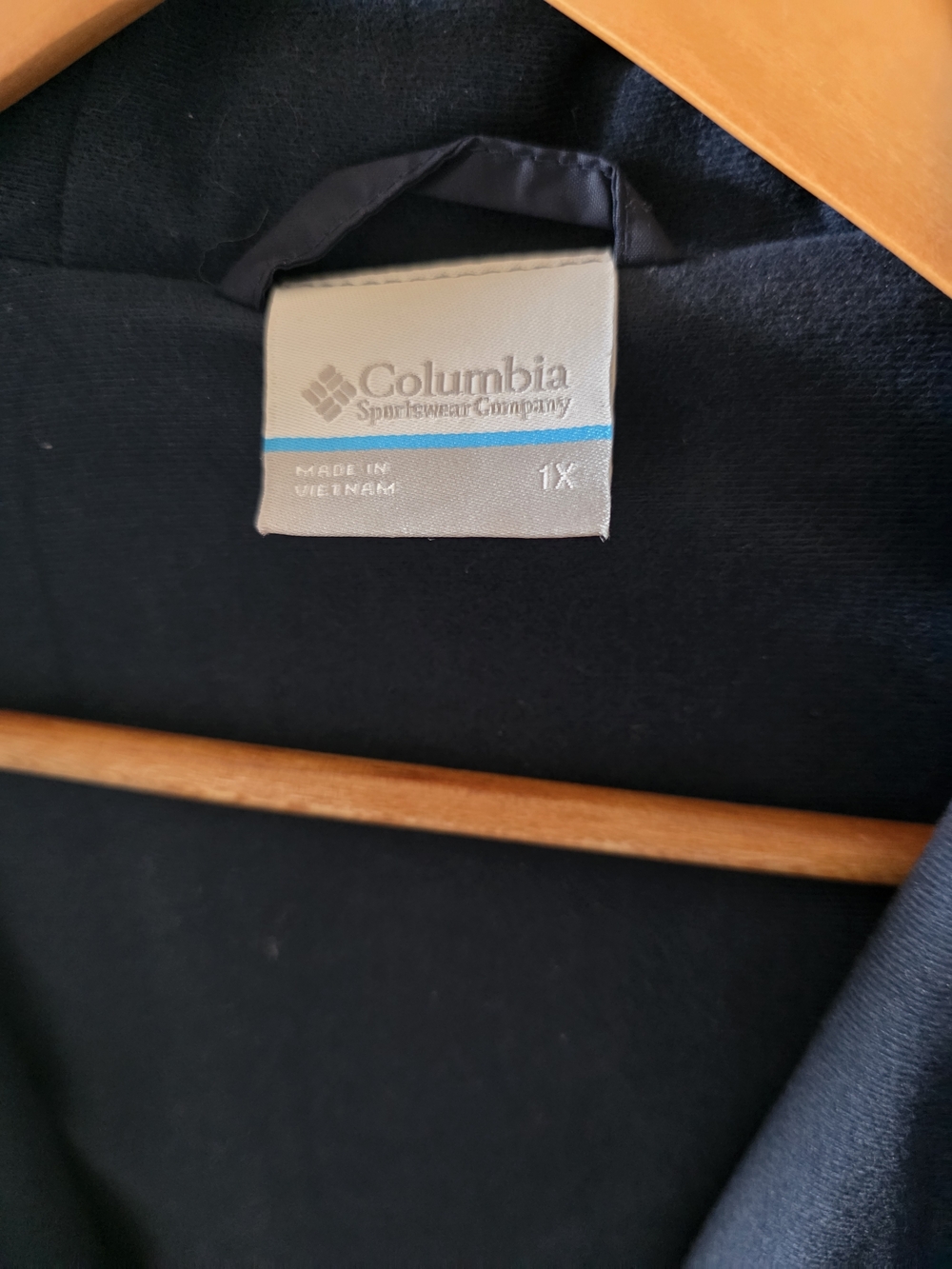 Columbia Navy Hooded Nylon Water Wind Repellent Windbreaker Jacket New with Tags - Picture 6 of 6